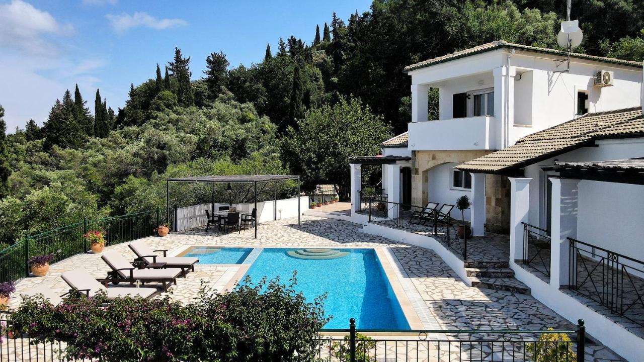 Villa Boukari Chlomos Extérieur photo
